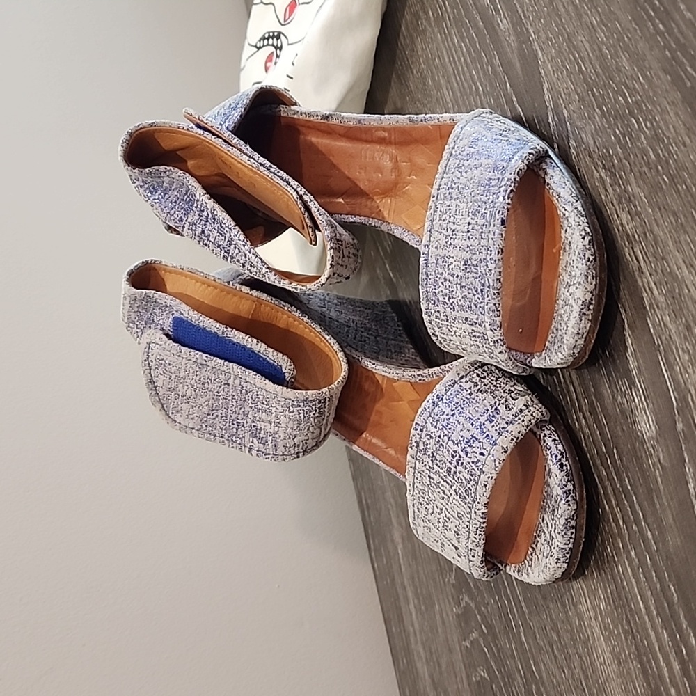 Chie Mihara Distressed Two Tone Velcro Ankle Wedge Sandals